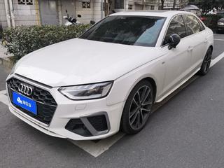 奥迪A4L 45TFSI 2.0T 自动 quattro臻选动感型 