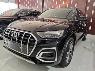 奥迪Q5L 40TFSI 2.0T 自动 豪华致雅型 