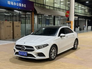 奔驰A级 1.3T 