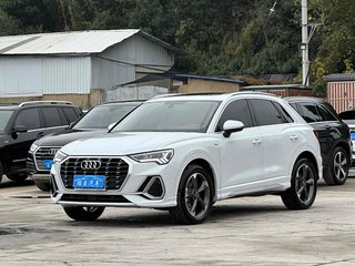 奥迪Q3 35TFSI 1.4T 自动 时尚动感型 