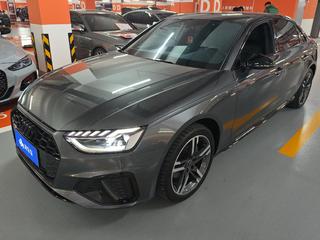 奥迪A4L 40TFSI 