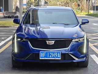 凯迪拉克CT4 2.0T 