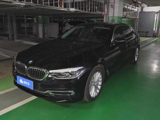 宝马5系 530Li 2.0T 自动 领先型M运动套装 