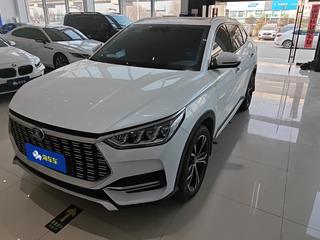 比亚迪宋PLUS 1.5T 自动 尊贵型 