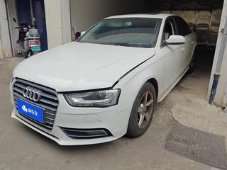 奥迪A4L 35TFSI 2.0T 自动 标准型 