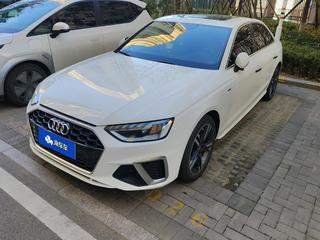 奥迪A4L 40TFSI 