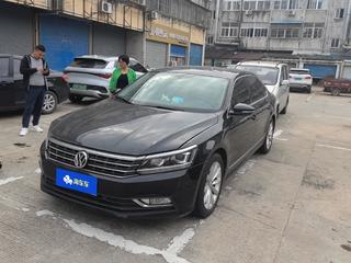 帕萨特 1.8T 330TSI尊荣版 