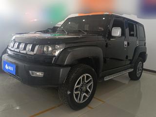 北京40L 2.3T 自动 尊享版 