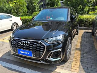 奥迪Q5L 40TFSI 2.0T 自动 时尚动感型 