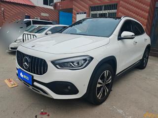 奔驰GLA 220 2.0T 自动 