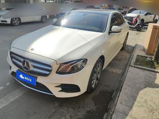 奔驰E级 E300L 运动时尚型 