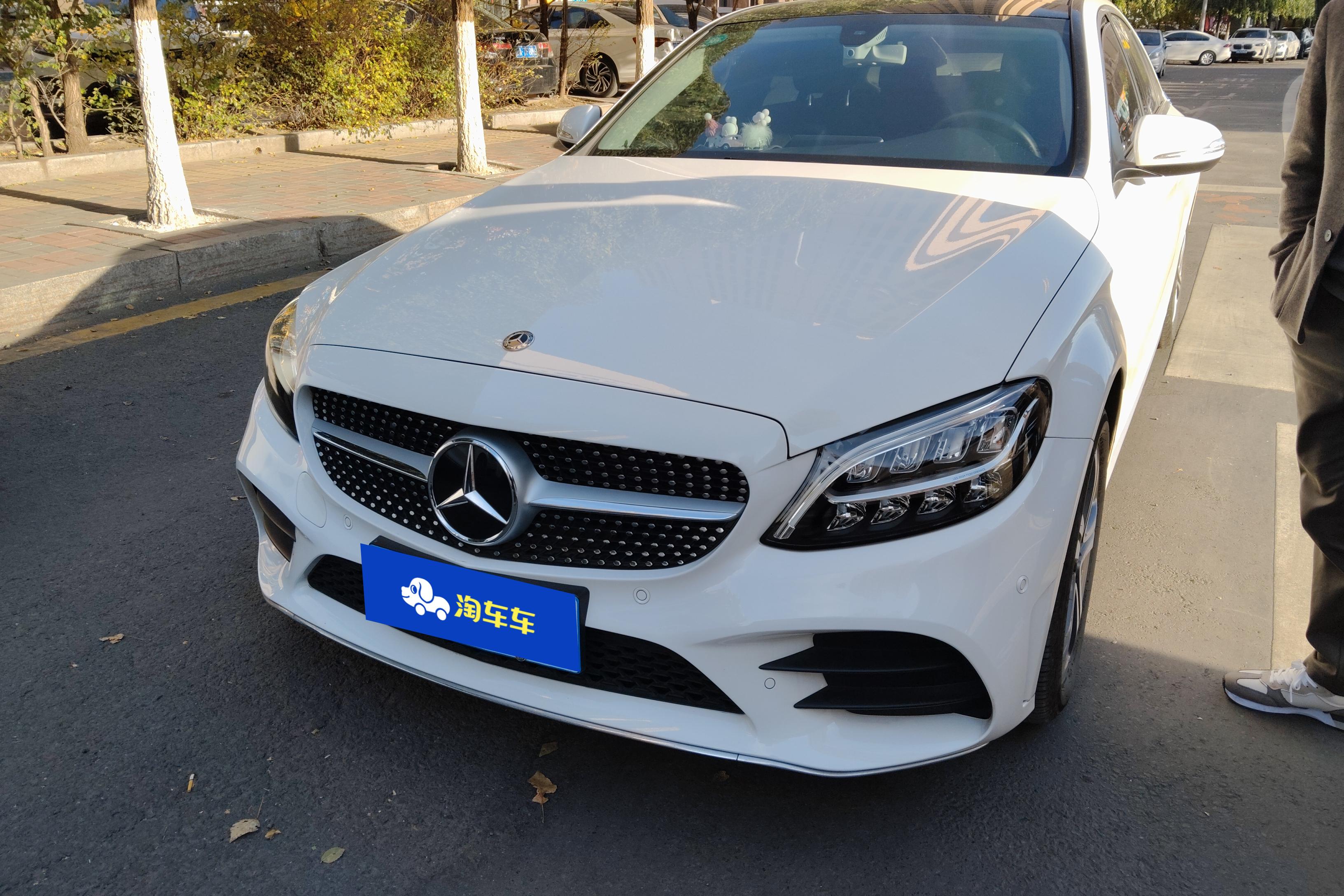 奔驰C级 C260L 2020款 1.5T 自动 运动版改款 价格0万
