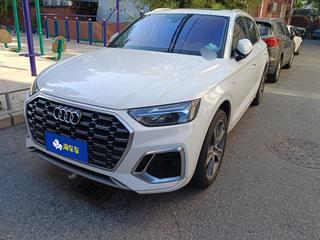 奥迪Q5L 45TFSI 2.0T 自动 豪华动感型 