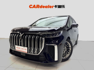 岚图梦想家 1.5T 自动 低碳版想+智驾包 
