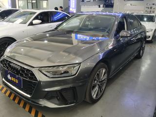 奥迪A4L 40TFSI 2.0T 自动 时尚动感型 