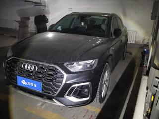 奥迪Q5L 40TFSI 2.0T 自动 豪华动感型 