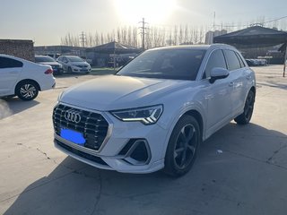 奥迪Q3 35TFSI 1.4T 自动 时尚动感型 