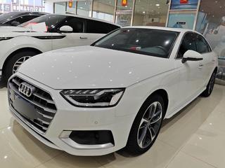 奥迪A4L 40TFSI 2.0T 自动 时尚致雅型 