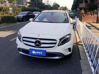 奔驰GLA 200 1.6T 自动 动感型 