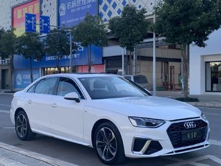 奥迪A4L 40TFSI 