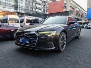 奥迪A6L 45TFSI 2.0T 自动 臻选致雅型 