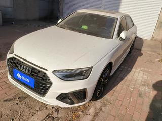 奥迪A4L 40TFSI 