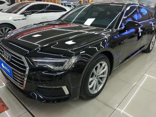 奥迪A6L 40TFSI 