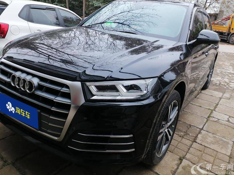 奥迪Q5L 40TFSI 2018款 2.0T 自动 荣享时尚型 (国Ⅴ) 