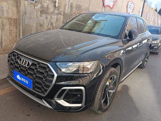 奥迪Q5L 40TFSI 2.0T 自动 豪华动感型 