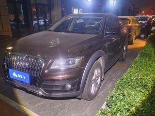 奥迪Q5 40TFSI 2.0T 自动 Plus技术型 