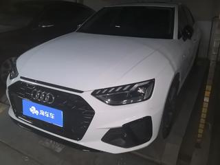 奥迪A4L 40TFSI 