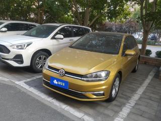 大众高尔夫 1.4T 自动 230TSI舒适型 
