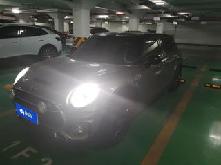 迷你Clubman S 2.0T 自动 赛车控 