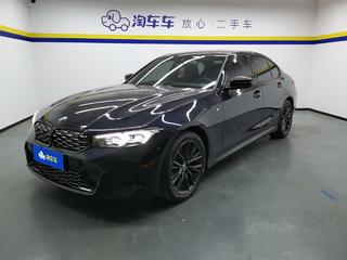 宝马3系 325i 2.0T 自动 M运动曜夜套装 