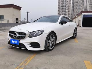 奔驰E级Coupe E200 