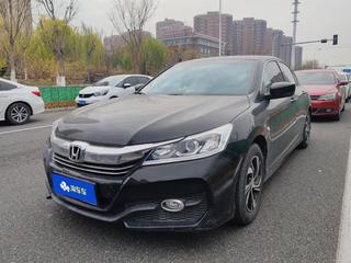 雅阁 2.0L 精英版 