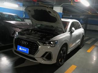 奥迪Q3 35TFSI 1.4T 自动 时尚动感型 