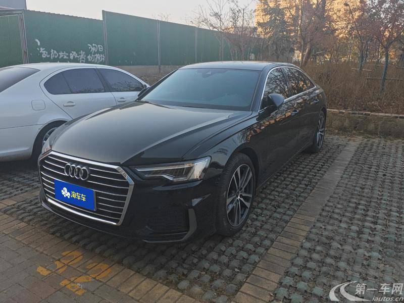 奥迪A6L 40TFSI 2022款 2.0T 自动 豪华动感型 (国Ⅵ) 