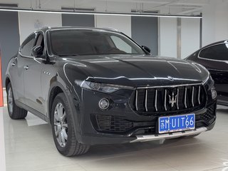 玛莎拉蒂Levante 3.0T 