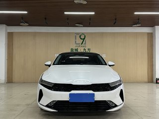 起亚K5 凯酷 1.5T 自动 270T-CVVD焕新版 