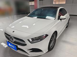 奔驰A级 1.3T 