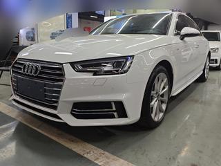 奥迪A4L 40TFSI 