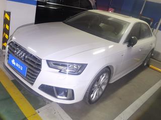 奥迪A4L 45TFSI 