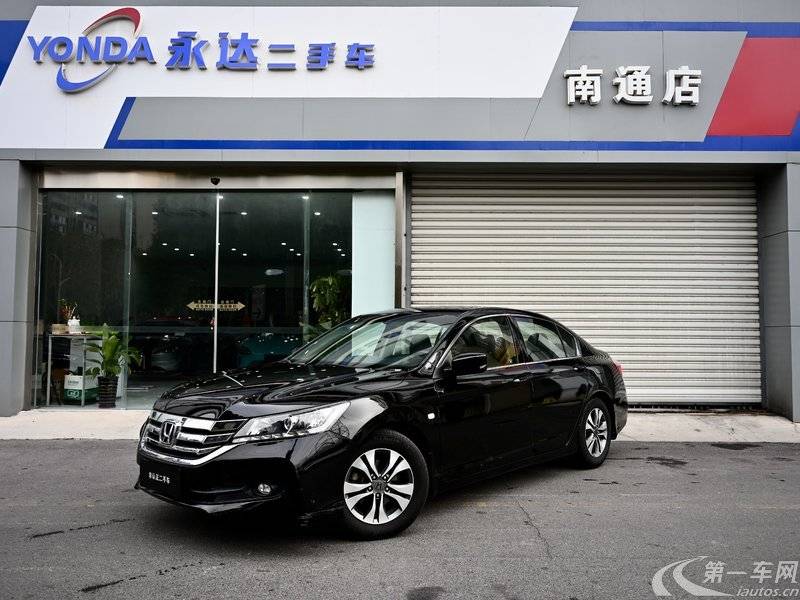 本田雅阁 2015款 2.0L 自动 舒适版LX (国Ⅳ) 