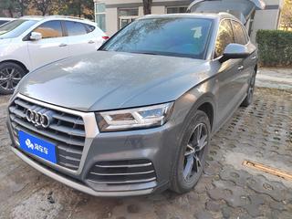 奥迪Q5L 45TFSI 2.0T 自动 尊享时尚型 