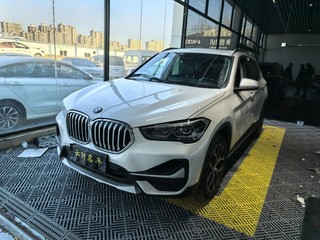 宝马X1 xDrive20Li 