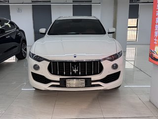 玛莎拉蒂Levante 3.0T 