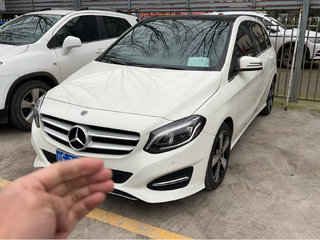 奔驰B级 B200 