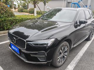 沃尔沃XC60 B5 2.0T 自动 智逸豪华版 