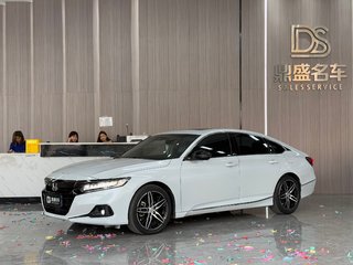 雅阁 1.5T 260TURBO幻夜·尊贵版 